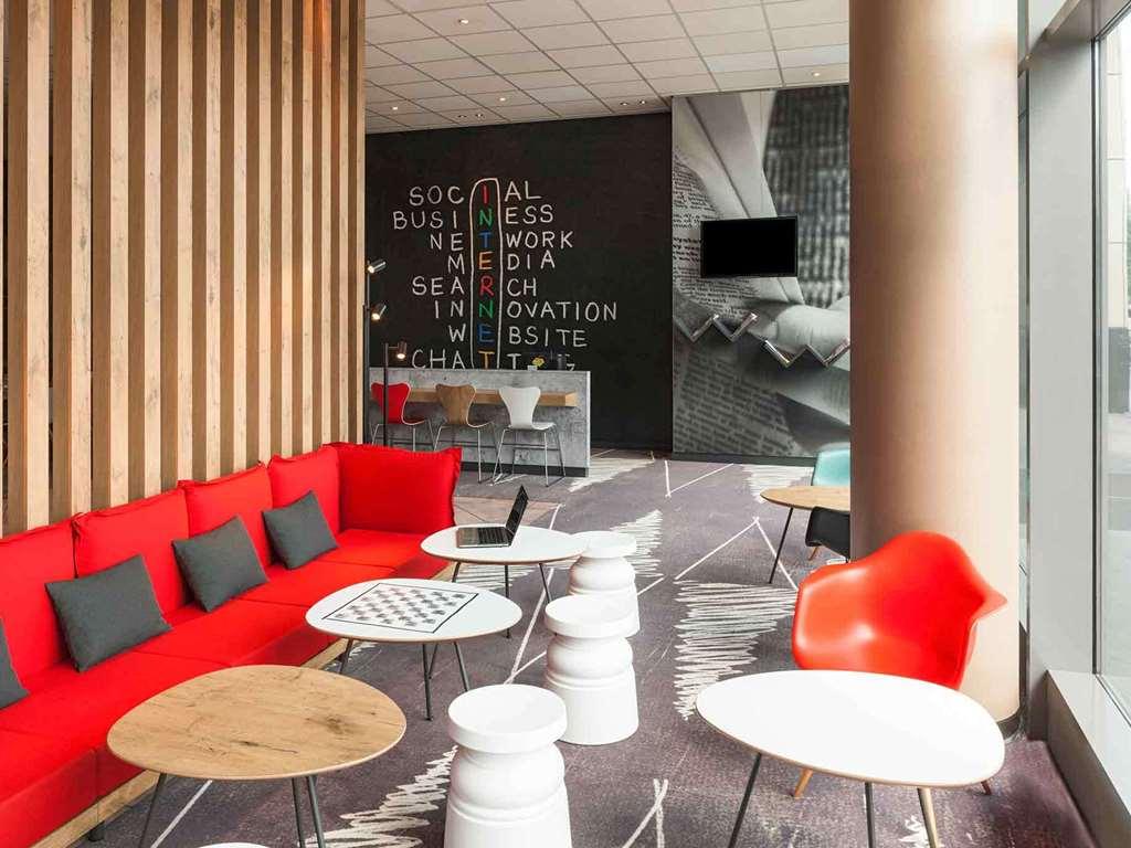 Ibis Hotel Berlin Spandau Εστιατόριο φωτογραφία